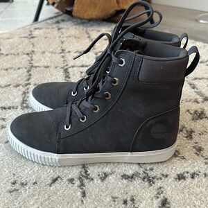 Timberland Boots - Size 7.5